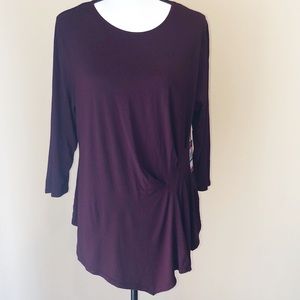 🆕 Vince Camuto Asymmetrical Hem Top